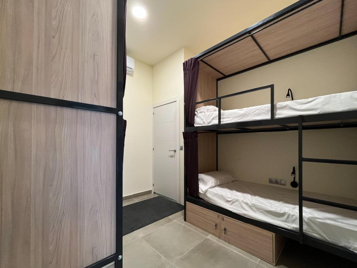 Multi Hostel Calvario Madrid Dış mekan fotoğraf
